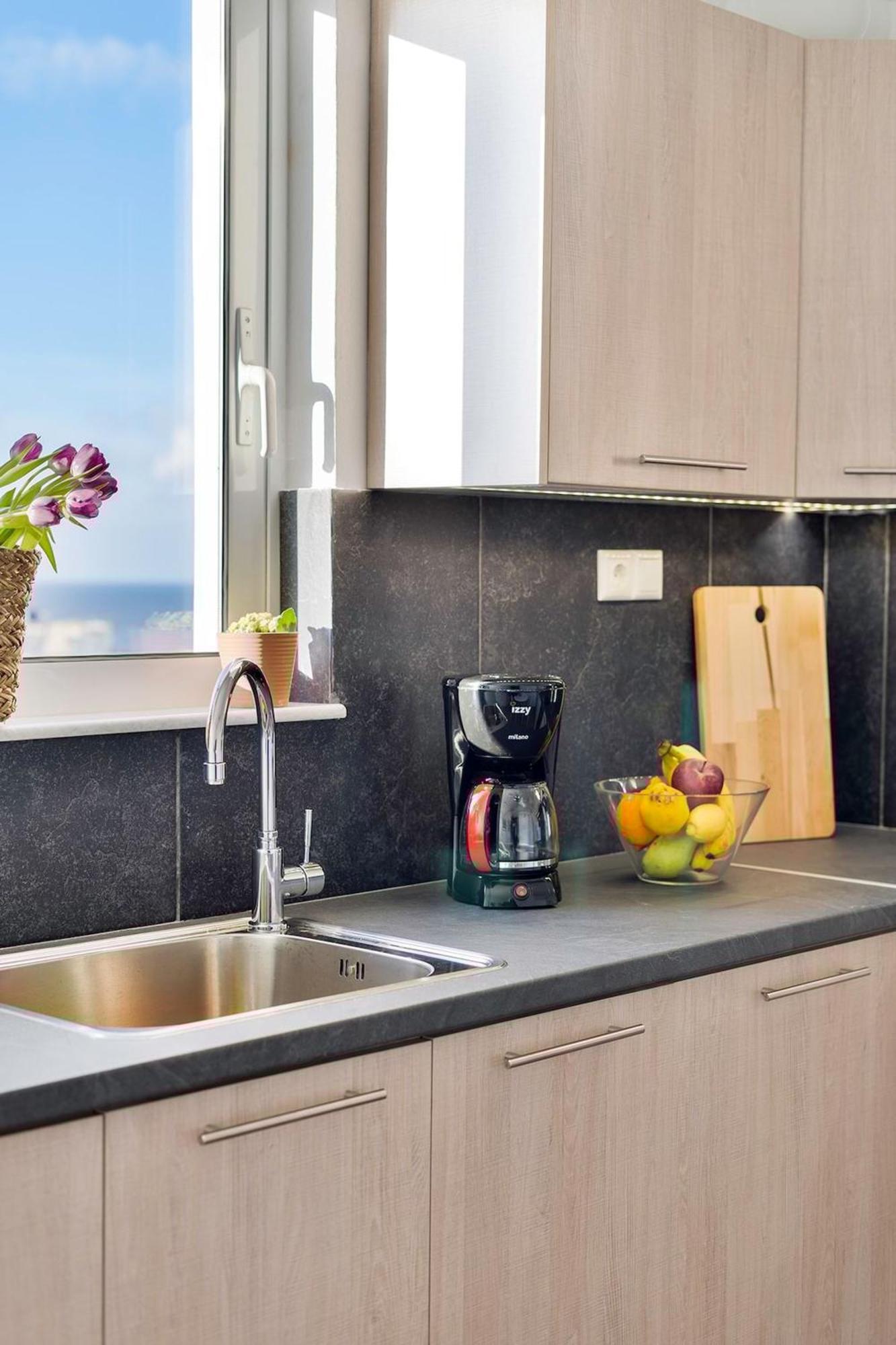 Sea City And Mountain View Apartment Ханья Экстерьер фото
